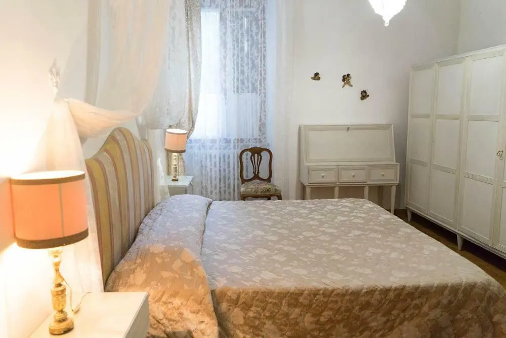 Garden House Apartment Siena 0*,